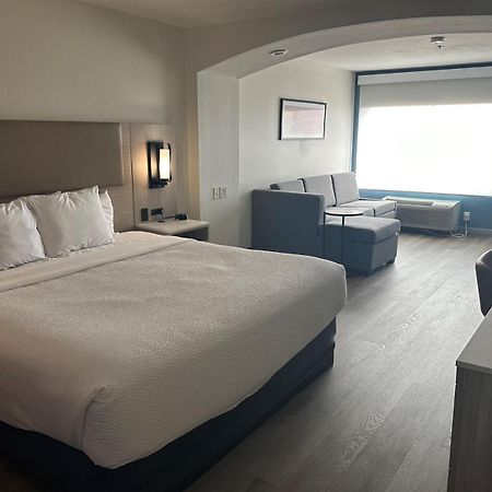 La Quinta Inn & Suites By Wyndham Albuquerque Midtown Εξωτερικό φωτογραφία